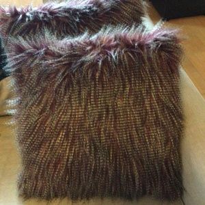 Decorative pillow